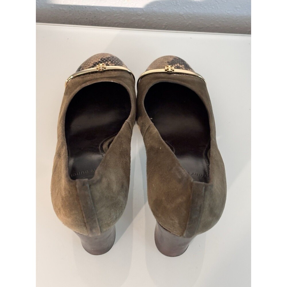 Tory Burch Suede Snakeskin Cap Toe Pumps Size 8 Gold Logo Leather Sole Heels - Picture 4 of 9